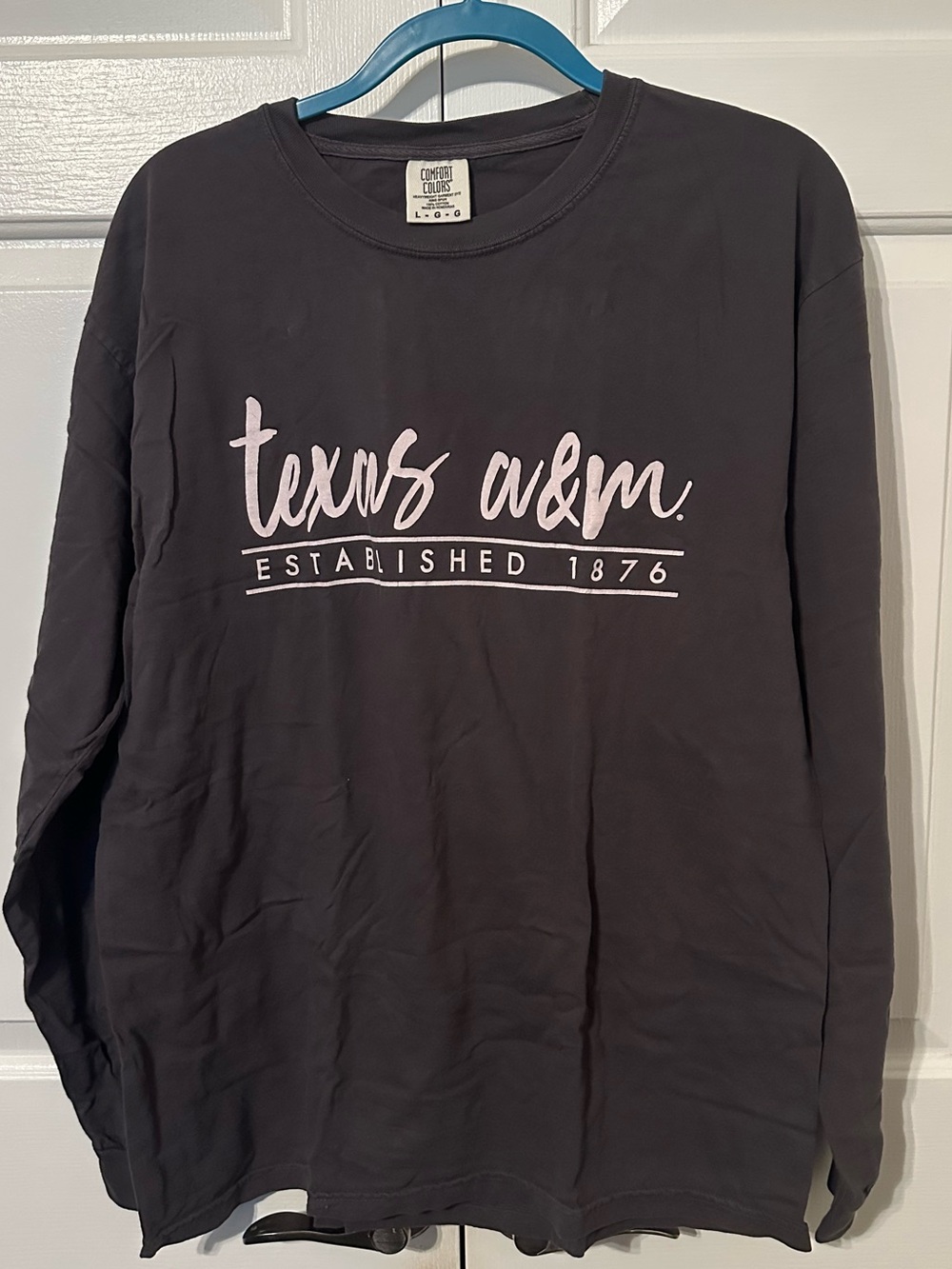 Texas A&M Comfort Colors Long Sleeve Crewneck in Charcoal
